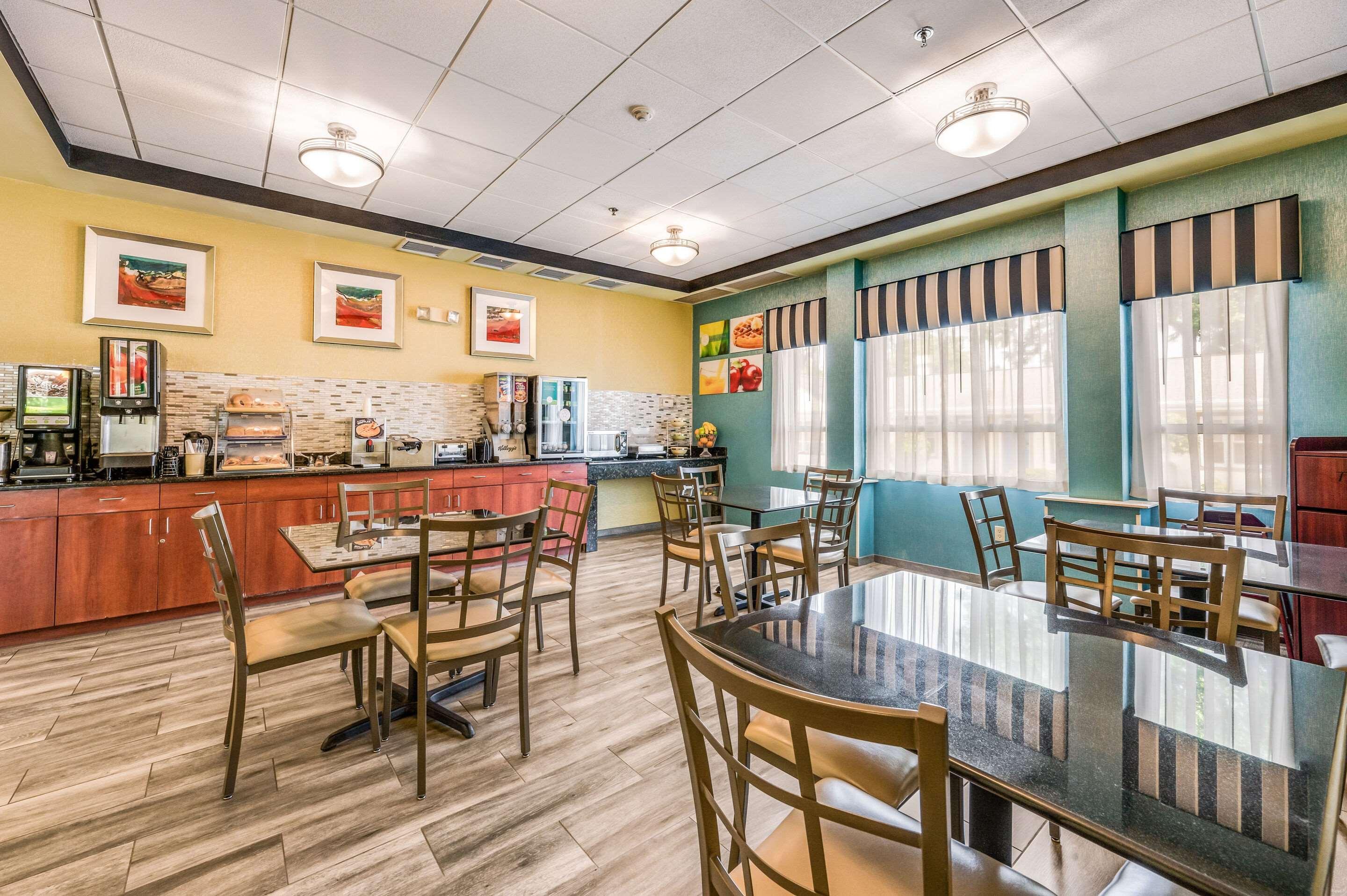 Quality Inn Poughkeepsie Extérieur photo