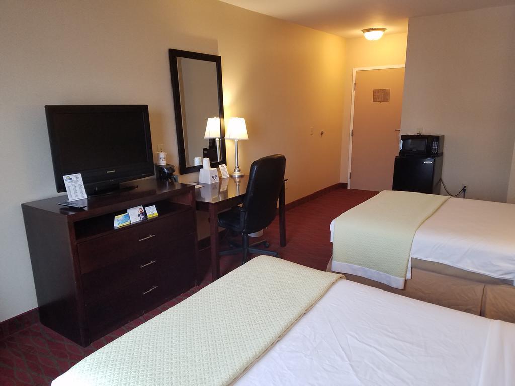 Quality Inn Poughkeepsie Extérieur photo