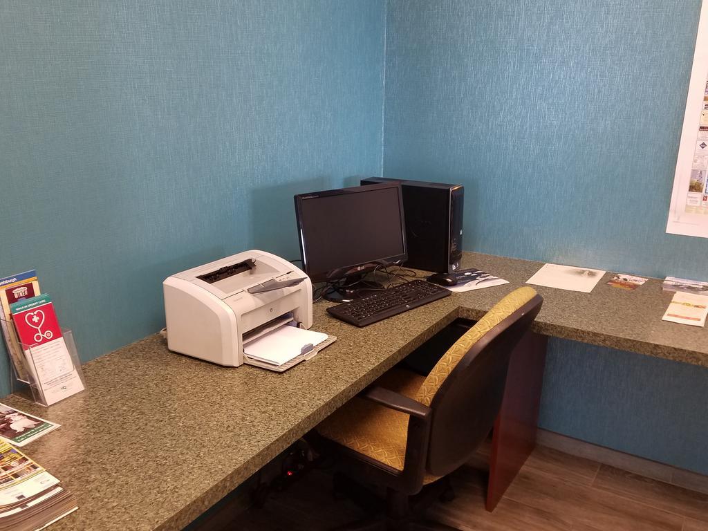 Quality Inn Poughkeepsie Extérieur photo