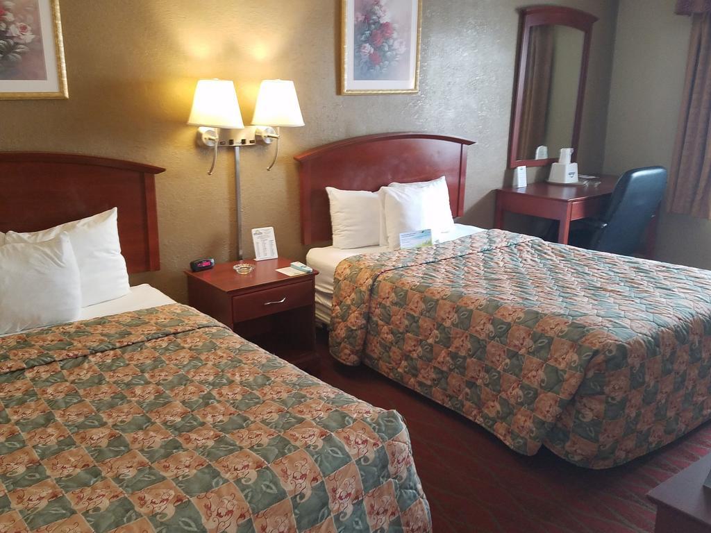 Quality Inn Poughkeepsie Extérieur photo